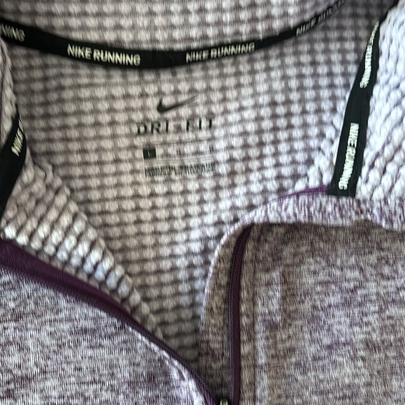 Nike Dri-Fit zip up - Picture 4 of 5